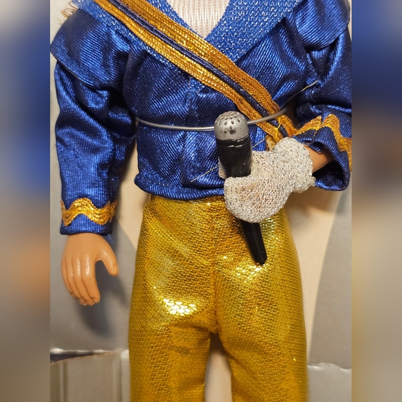 Vintage 1984 Michael Jackson Superstar Of The 80's Grammy Awards Outfit Poseable - Picture 10 of 11
